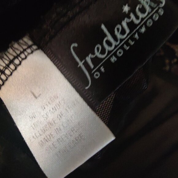 Fredrick's of Hollywood Y2K Lace Halter Lingerie Nightgown - Picture 5 of 7